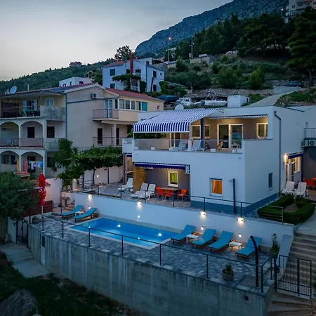 Pool Sweet Oasis Omis - Happy Апартаменты