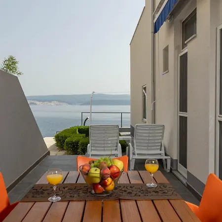 Pool Sweet Oasis Omis - Happy *